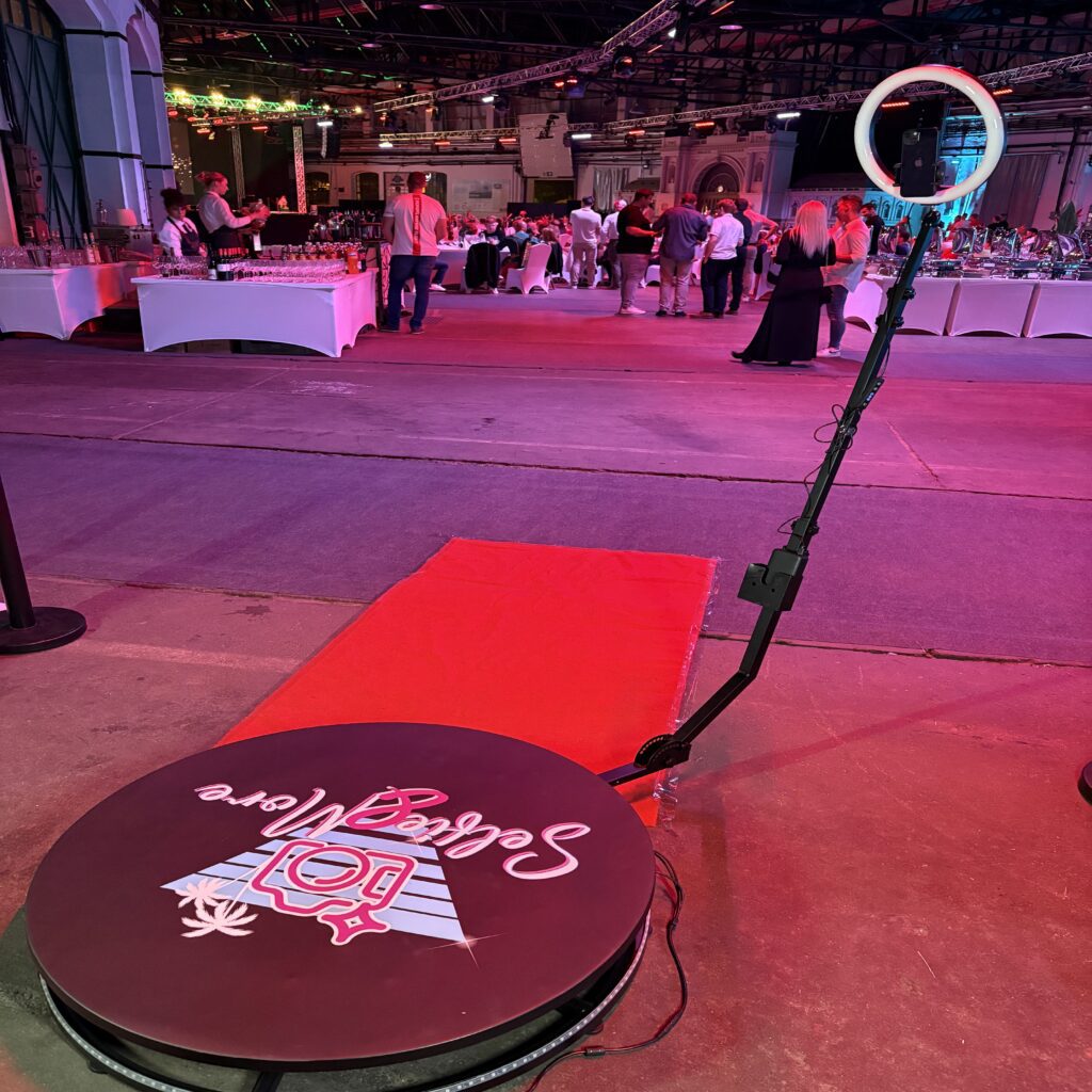 Selfie 360 karácsonyi céges rendezvényre!